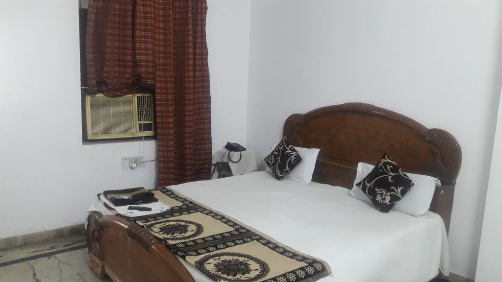 Oyo Rajdhani Guest House Faridabad Exteriér fotografie